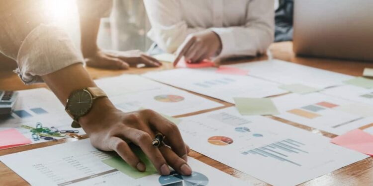 Sukses do të thotë ta bëni veten të pazëvendësueshëm