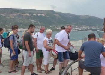 Këtë vit, turizëm pa kamarierë