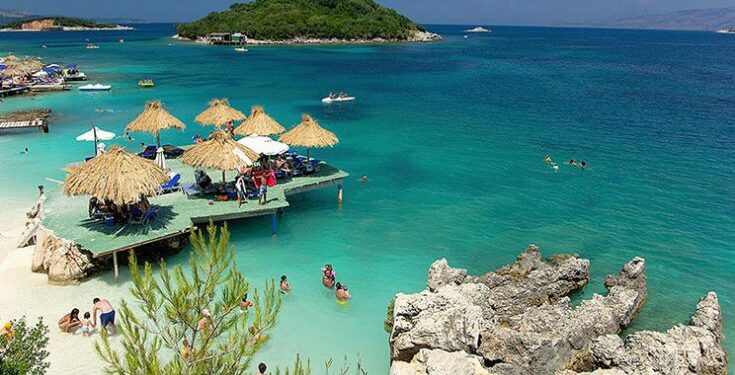 Sezoni turistik/ Paralajmërimi i operatorëve: 20% më shtrenjtë këtë vit