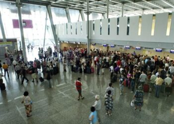 Turizëm jashtë vendit? Ja sa shpenzojnë shqiptarët në udhëtimet e tyre