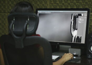 Si të bëhesh një “freelancer”? Tregu online po tërheq të rinjtë, pagesa mbi 1000 euro