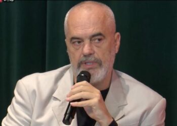 Nga e hëna Kadastra kalon online, Rama i ashpër me ministrat dhe deputetët