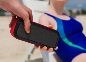 Portugalia ndalon muzikën e lartë në plazhe, gjoba në mijëra euro