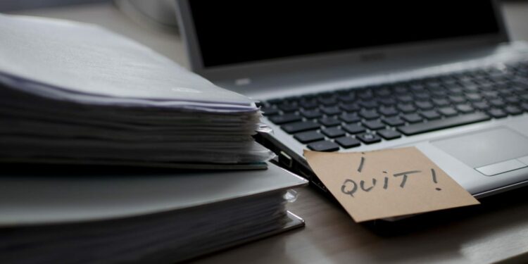 4 shenja se është koha që ta lini punën