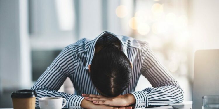 Profesionet që preken më shumë nga mbingarkesa