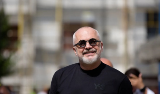 Edi Rama për Vogue Italia: Mësimi më i bukur që kam marrë nga babai