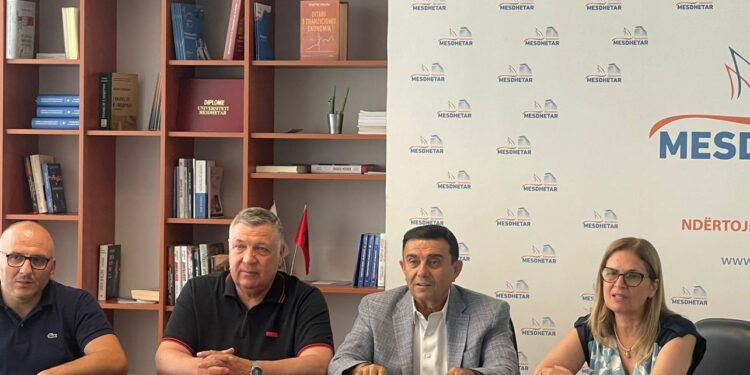 Universiteti Mesdhetar çertifikohet për standardet e cilësisë nga Komisioni Europian