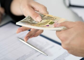 Shpallet vendimi/ Kredi me 0% interes për 300 punonjës në shtet. Ja kush përfiton