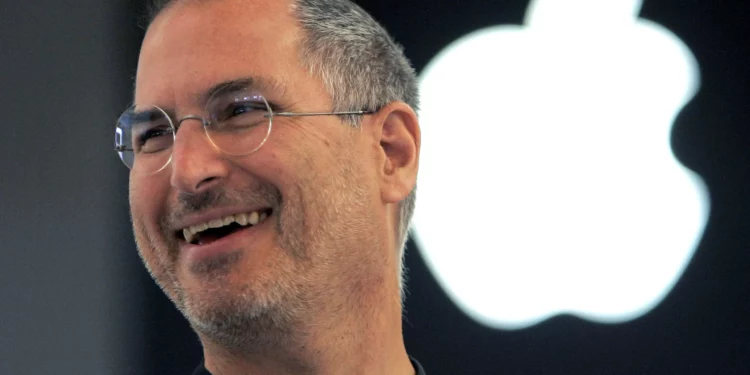 Mënyra e pazakontë se si Steve Jobs i intervistonte njerëzit për t’i marrë në punë