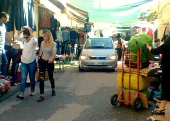 Mallrat kineze “pushtojnë”” tregun. Shqiptarët zgjedhin çmimin përballë cilësisë