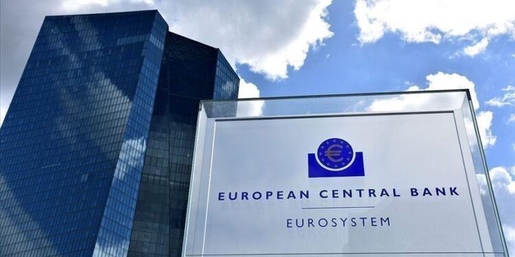 Banka Qendrore Europiane rrit sërish normën e interesit për euron, arrin nivelin rekord 4%