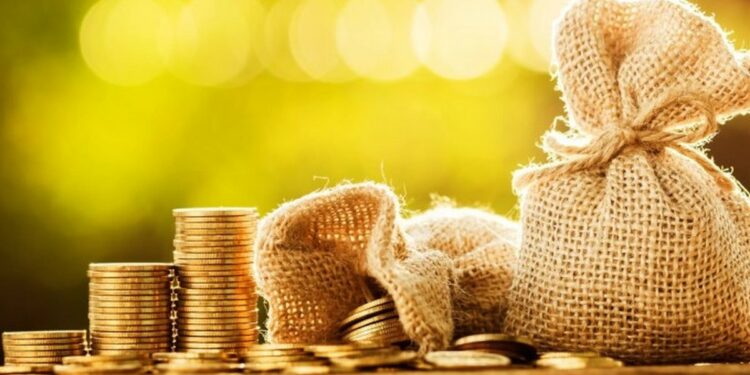 Rritje rekord prej 286 milionë euro për depozitat në euro. Nuk kanë ndikuar vetëm emigrantët