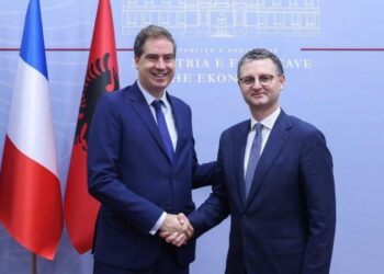 Ministri i ri i Financave me bizneset franceze, takim me Ministrin e Deleguar të Tregtisë