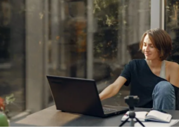 Cili është muaji më i favorshëm për të gjetur punë?