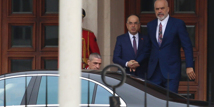 Emrat e rinj të qeverisë sot tek Presidenti, kush ndryshoi