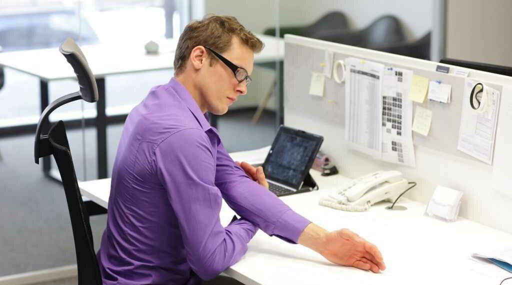 Efektet anësore të punës në zyrë