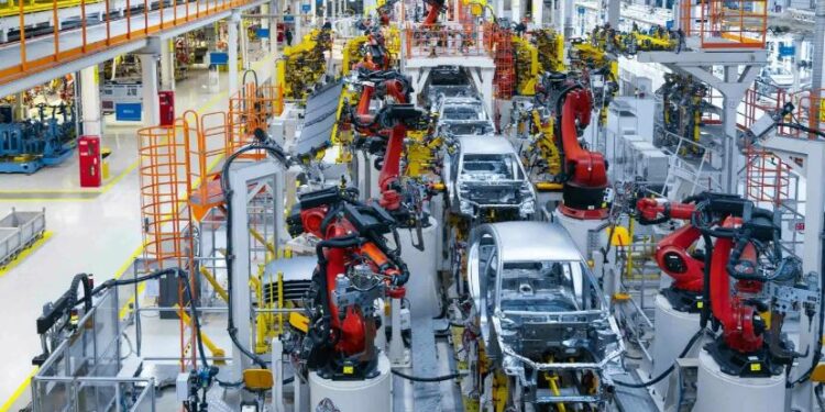 Industria automotive në vend shtoi shitjet me 12 mln euro, por zgjerimi më i ngadaltë se gjatë 2022