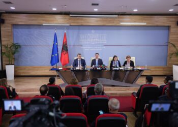 Apeli i FMN për qeverinë: Kujdes me PPP dhe ndërmarrjet shtetërore, investimet drejt projekteve produktive