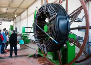 Anketa e Investitorëve të Huaj: Klima është përmirësuar, por problem punëtorët, euro dhe inflacioni