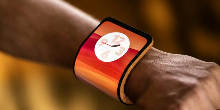 Motorola prezanton risitë e AI dhe pajisjet me ekran elastik në “Lenovo Tech World ‘23”