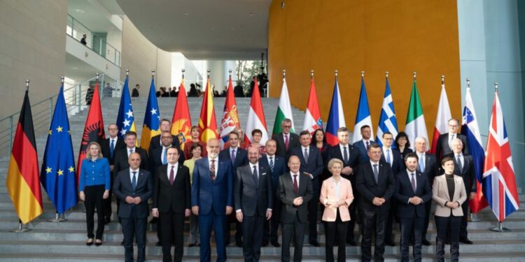 Mbahet për herë të parë jashtë BE-së, çfarë duhet të dimë për Samitin e 10-të të Procesit të Berlinit?