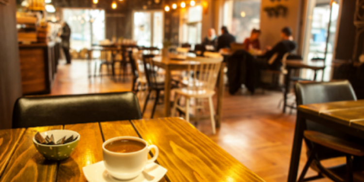 Hetimet e SPAK “godasin” edhe konsumin; Shoqata e Bareve-Restoranteve: Nga frika nuk dalin të shpenzojnë informalët