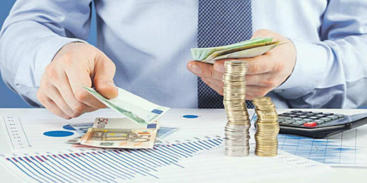 Borxhet ndaj OSHEE arritën rreth 750 milionë euro, në rritje bizneset dhe jo buxhetorët