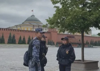 Rusia harton buxhet lufte, shpenzimet ushtarake tejkalojnë për herë të parë fondet për shërbimet sociale