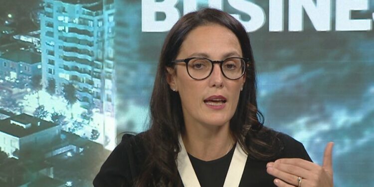 “Problem emigrimi i trurit”, Ibrahimaj zbulon iniciativën e re për të rinjtë