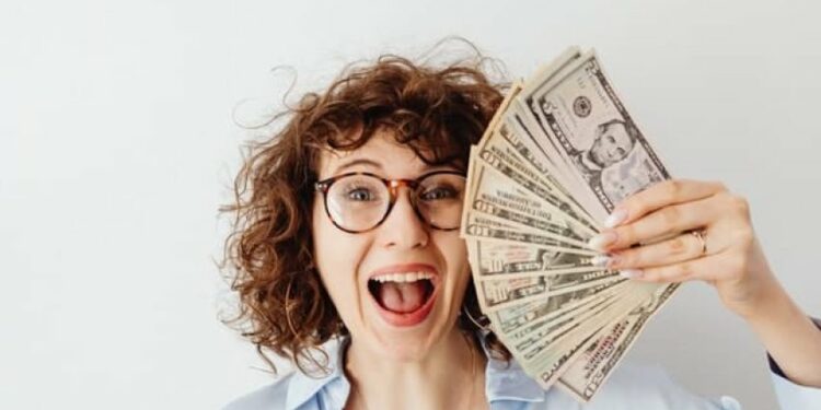 Hulumtimi/ Sa do ishte paga ideale për këdo?