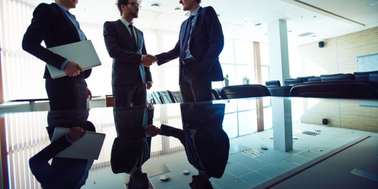 Mësoni 5 taktika efektive negocimi