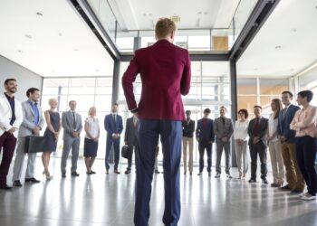 5 zakonet e menaxhimit të suksesshëm të punonjësve