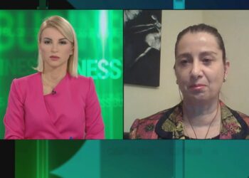 Ekspertja e ekonomisë shpjegon pse pensionet janë të ulëta dhe si mund të rriten