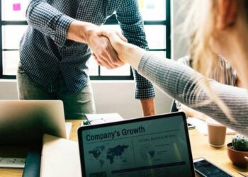 Si të kërkoni rritje page?