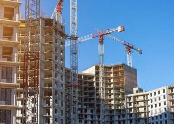 Ndërtuesit presin rënie të porosive dhe ulje të çmimeve të apartamenteve