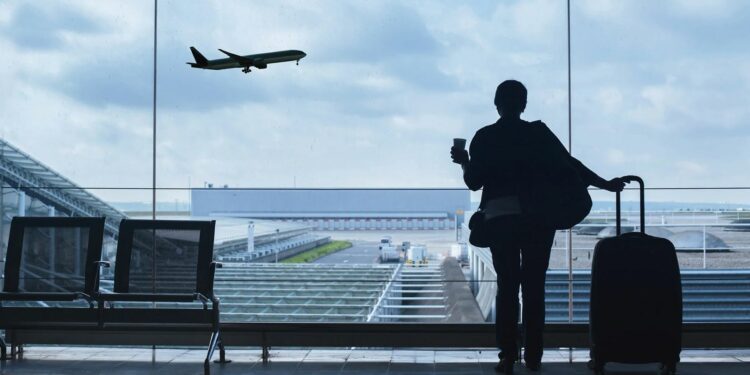 Gëzuar festat, me valixhe në duar! Zbuloni se ku do t’i kalojnë pushimet shqiptarët…