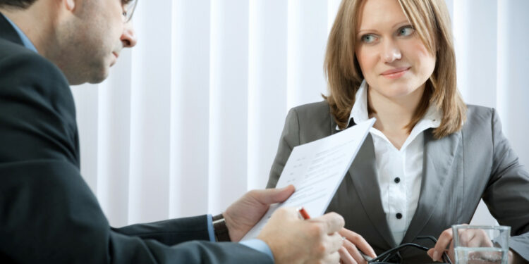 Si të veproni kur ju refuzohet rritja e pagës