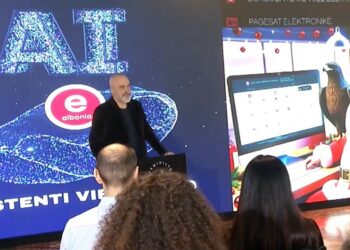 Rama prezanton asistentin virtual në e-Albania: Do të ndihmojë qytetarët ditë-natë
