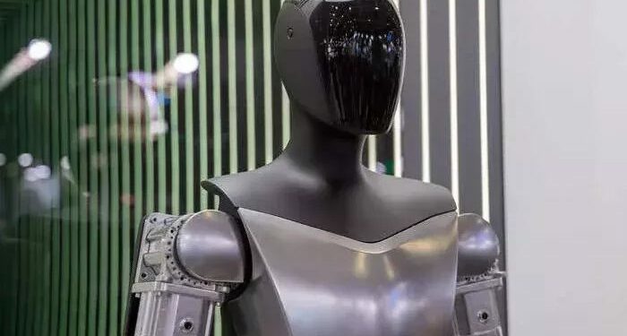 Ndërtimi i robotëve humanoidë është i vështirë, plus me përfitime të dyshimta