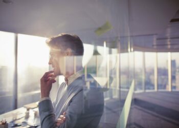 Largoni këto tri vese nëse doni të bëheni të suksesshëm