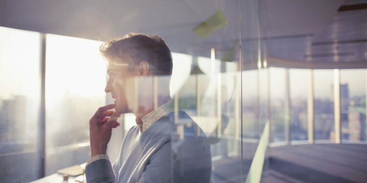 Largoni këto tri vese nëse doni të bëheni të suksesshëm