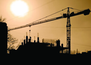 Shoqata e Ndërtuesve: Çmimet e apartamenteve do të shtrenjtohen mesatarisht me 20% në vitin 2024 nga rritja e taksave