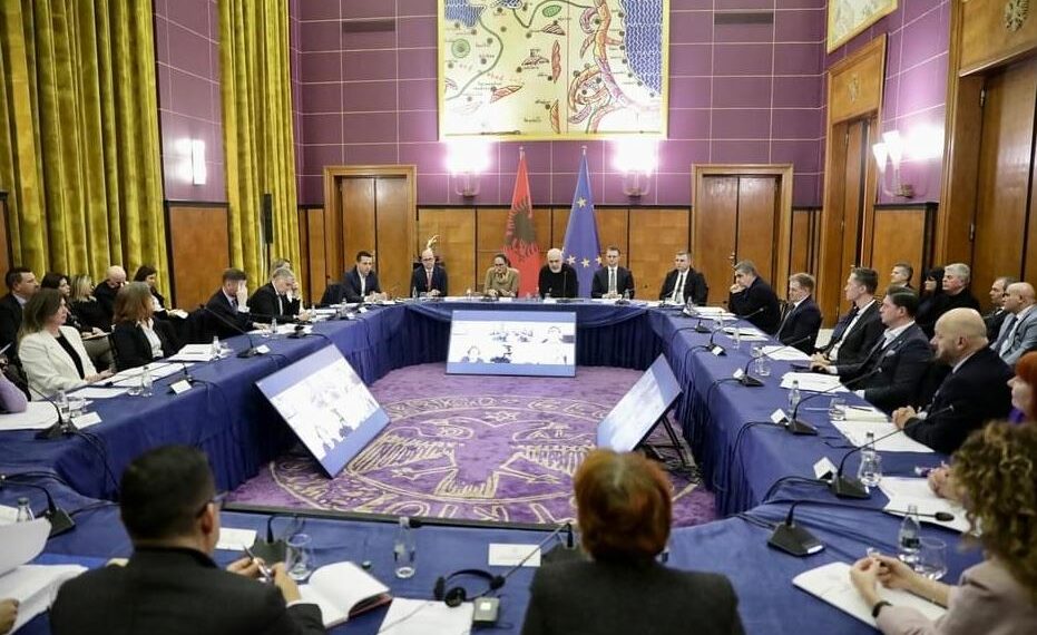 Ngrihet Shtëpia e Biznesit