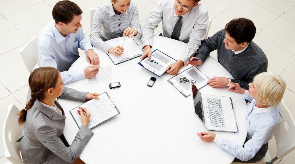 Mbledhjet janë humbje kohe, konfirmojnë studimet