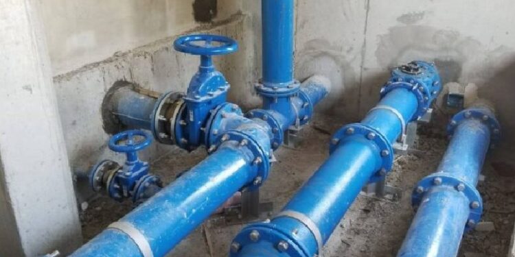 Nis rritja e tarifave të ujit, e para Vlora, familjarët do paguajnë 33% më shtrenjtë