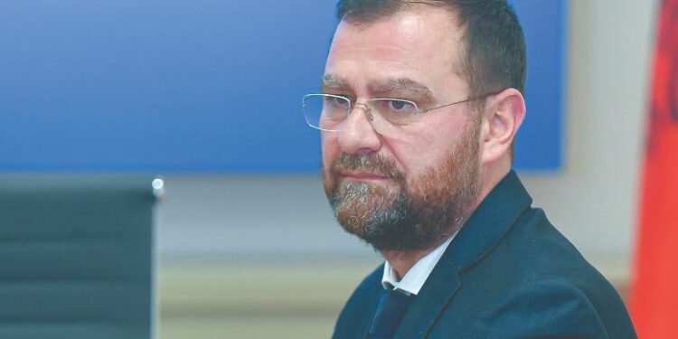 Drejtori i KESH, Ergys Verdho jep dorëheqjen