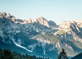 Prestigjozia “Cromos” shkrim për Shqipërinë: Ja pse duhet ta vizitoni