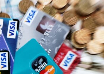 Keni iPhone? Ja si po përpiqet virusi “Trojan” të vjedhë të dhënat tuaja bankare