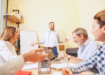 A e dinit që ishte kaq e thjeshtë të bëheshit personi më interesant në një bisedë?