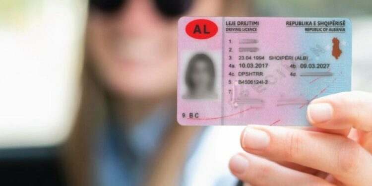 Protesta e autoshkollave për rritjen e çmimit, reagon DPSHTRR: S’ka bojkot, po punohet normalisht